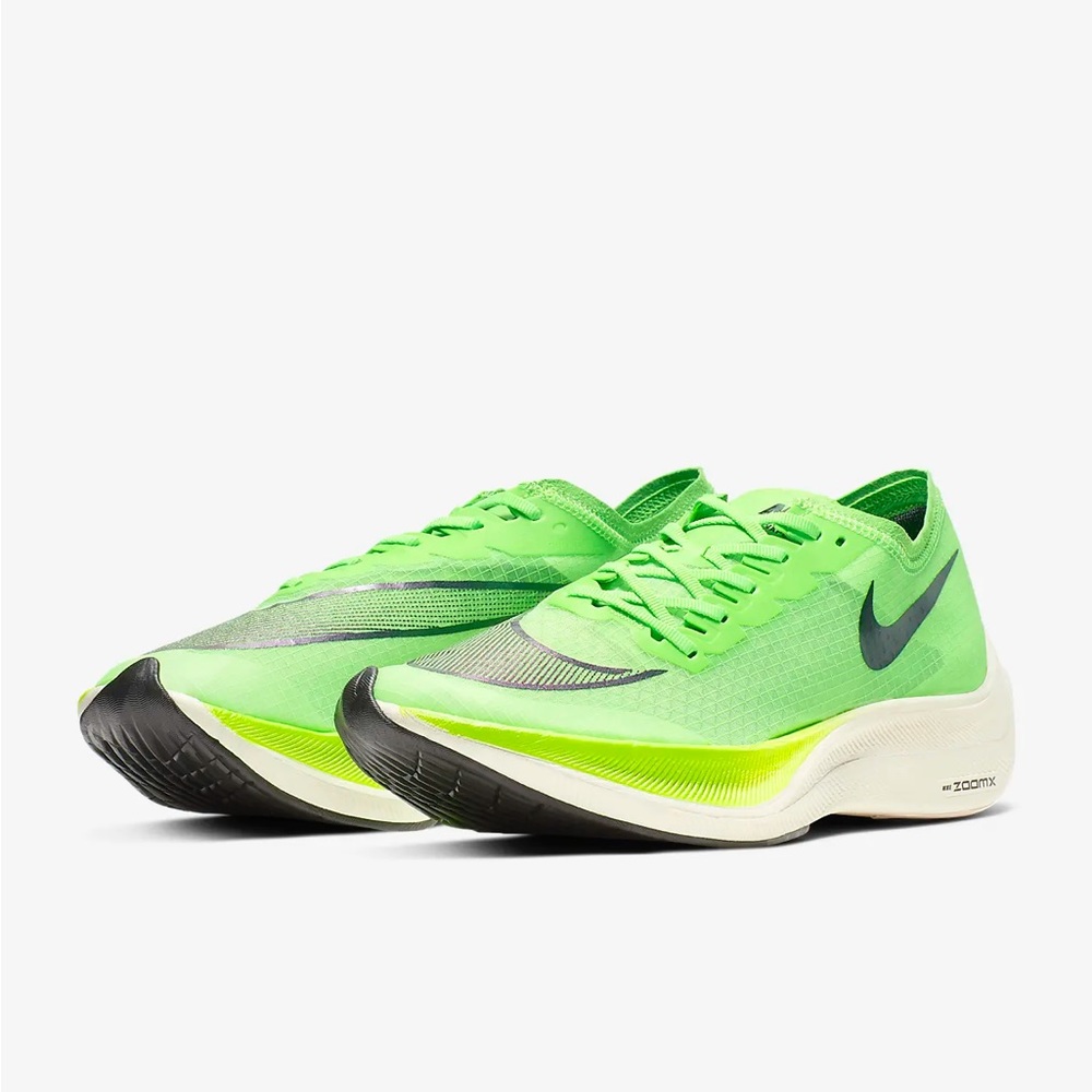 Size 7 Nike ZoomX Vaporfly Road Racing Shoes
